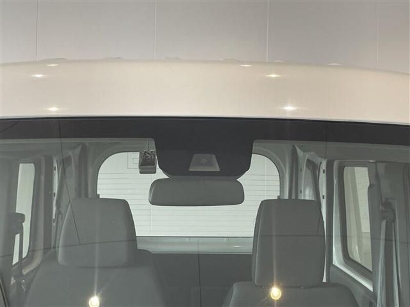 N-VAN