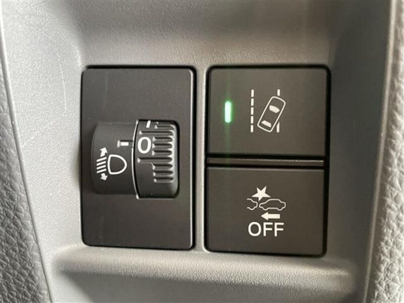 N-VAN