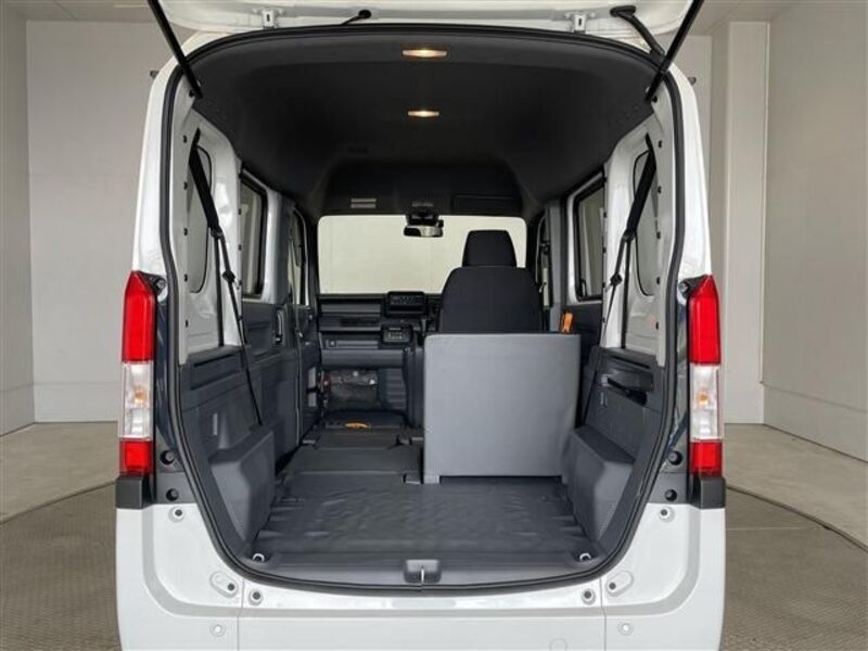 N-VAN