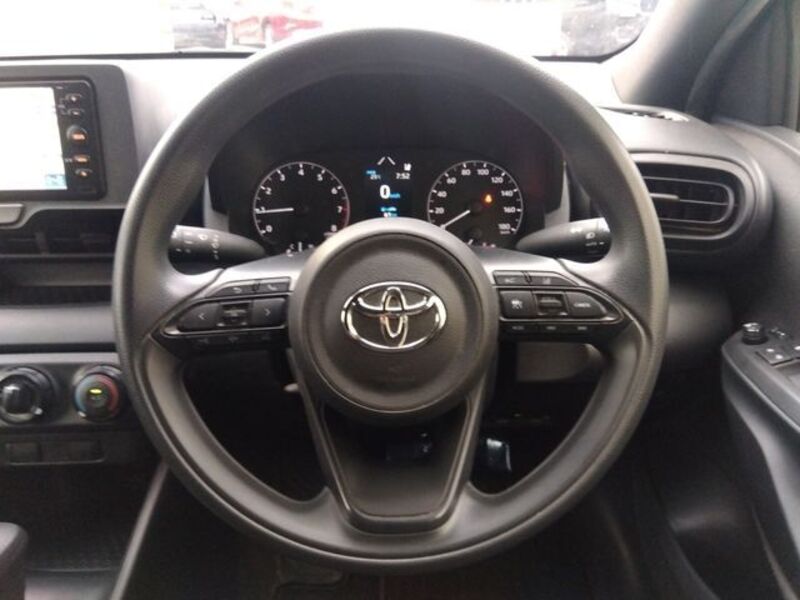 YARIS