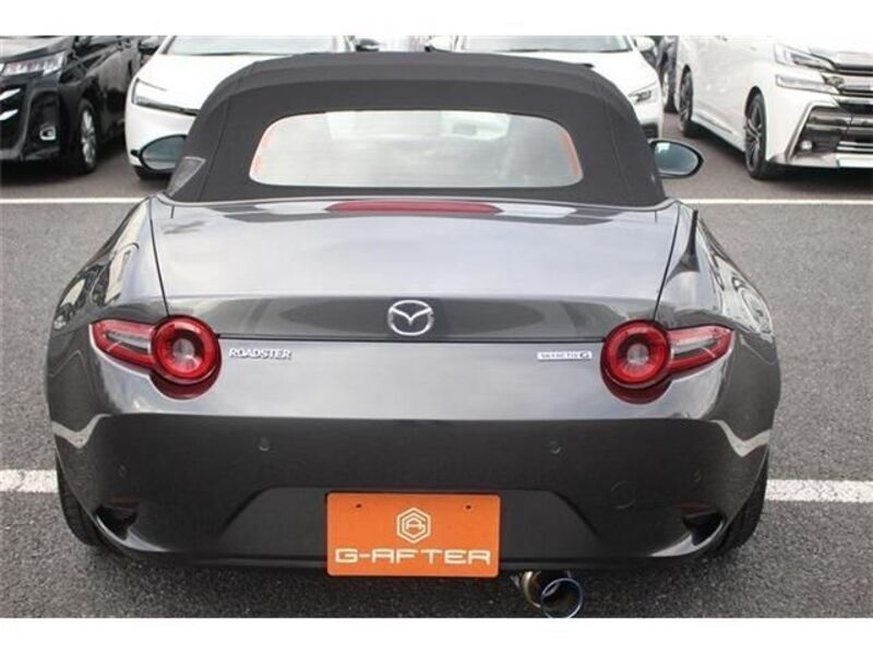 ROADSTER