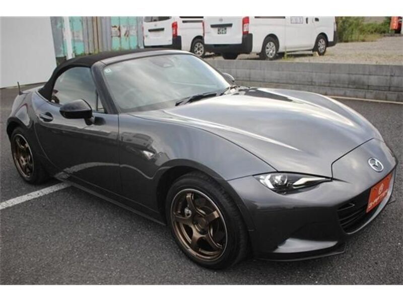 ROADSTER