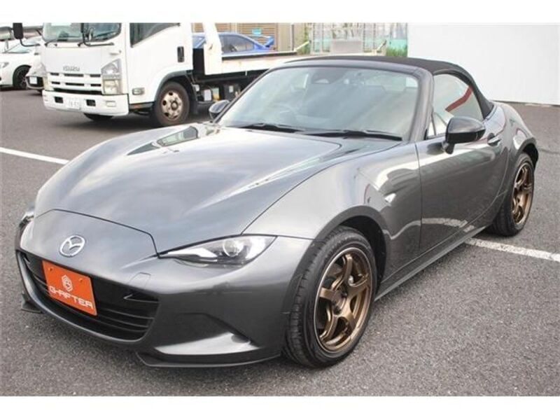 ROADSTER