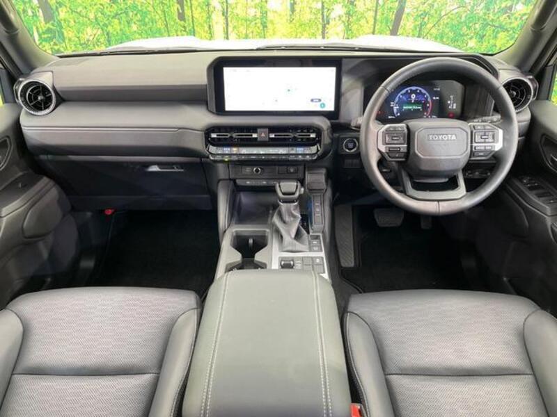 LAND CRUISER 250