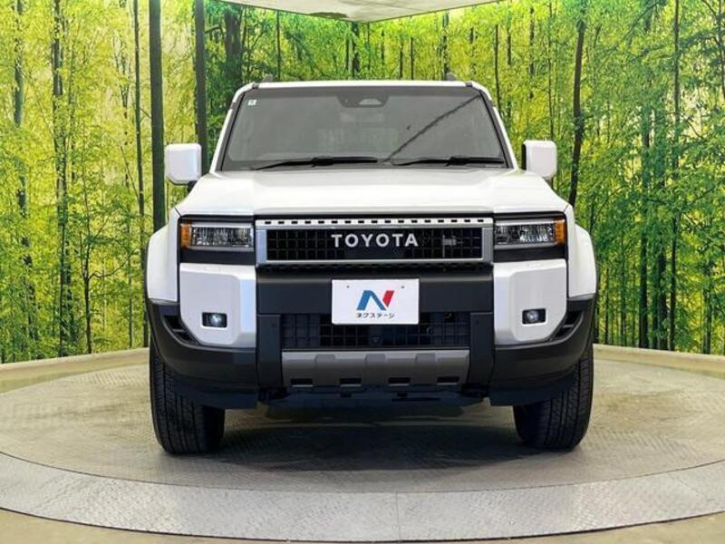 LAND CRUISER 250