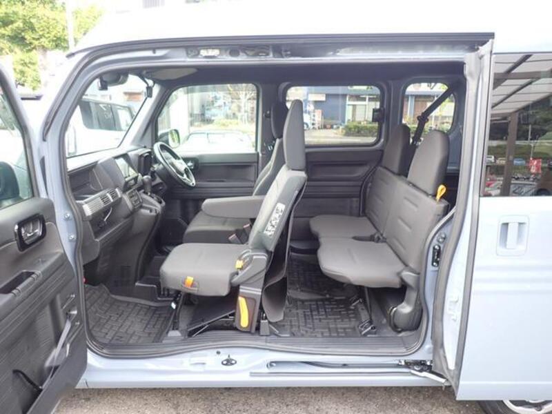 N-VAN