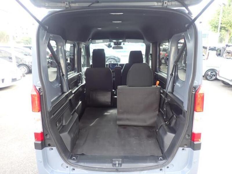 N-VAN