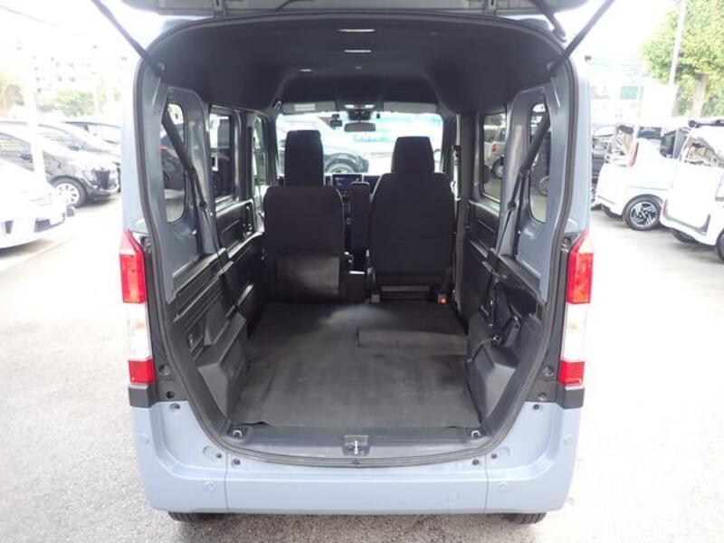N-VAN
