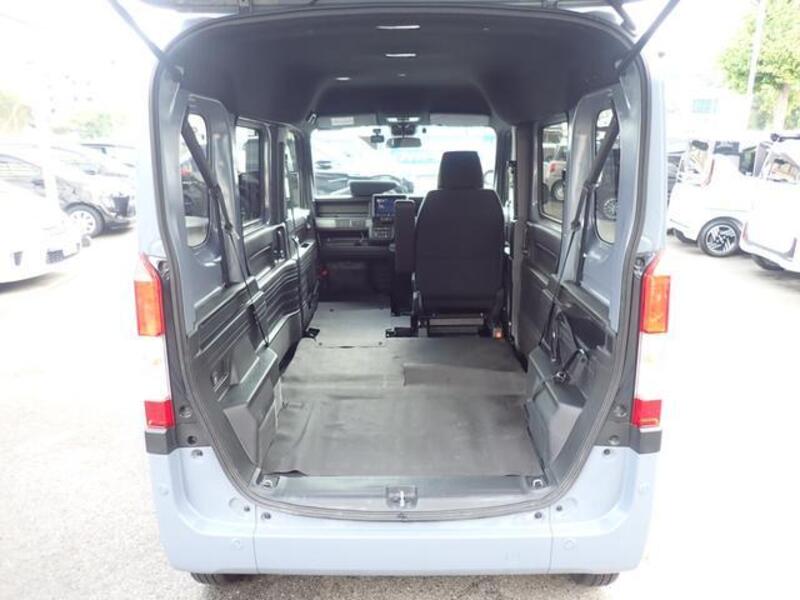 N-VAN
