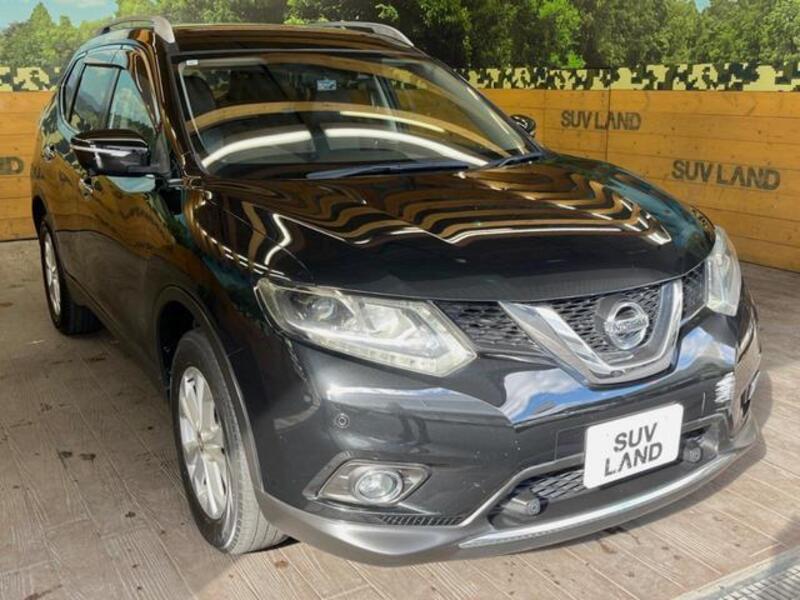 X-TRAIL