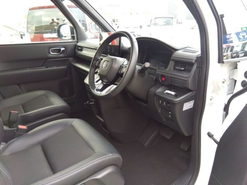 STEPWAGON SPADA
