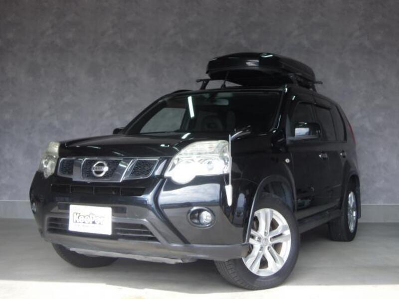 X-TRAIL-0