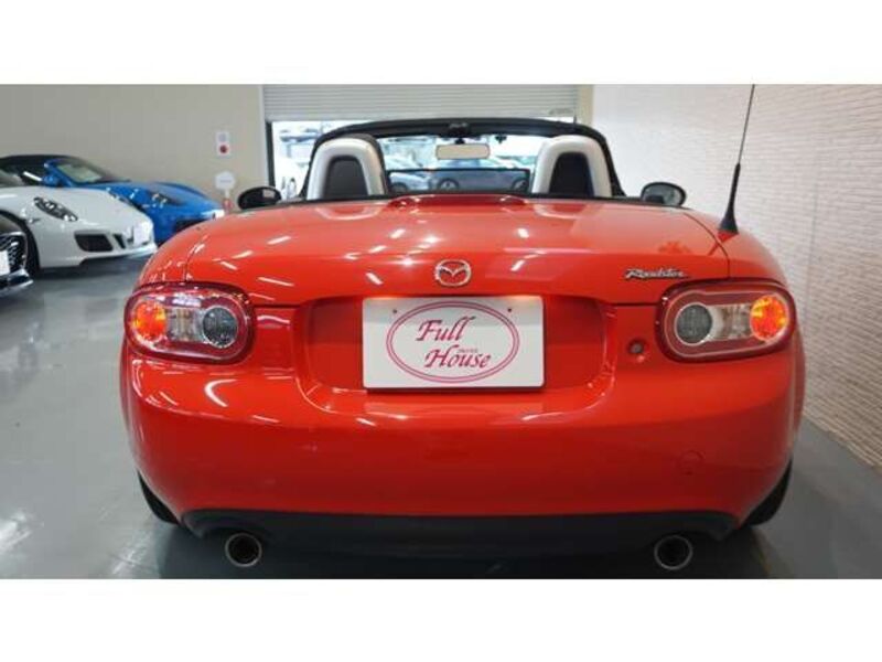 ROADSTER