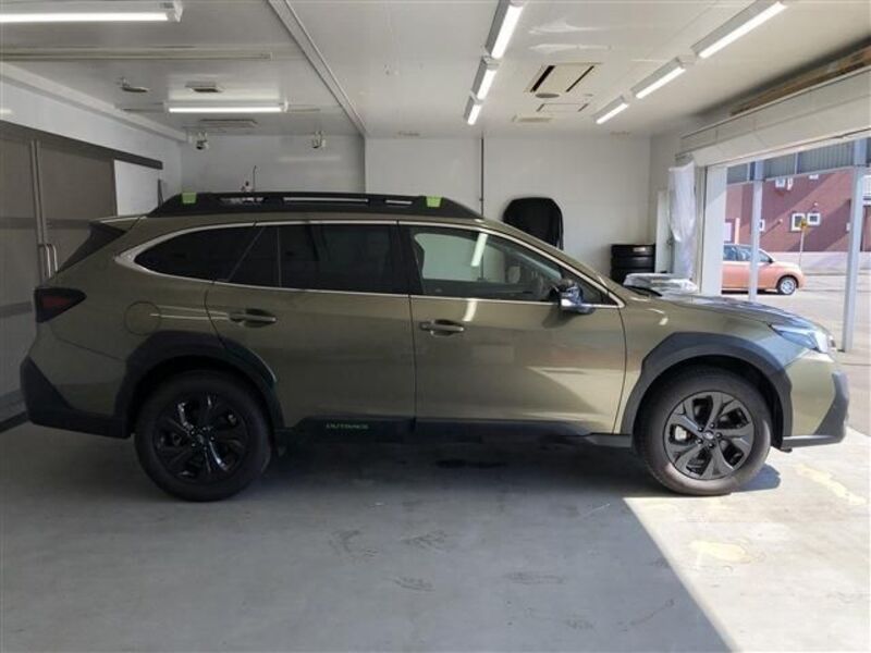LEGACY OUTBACK