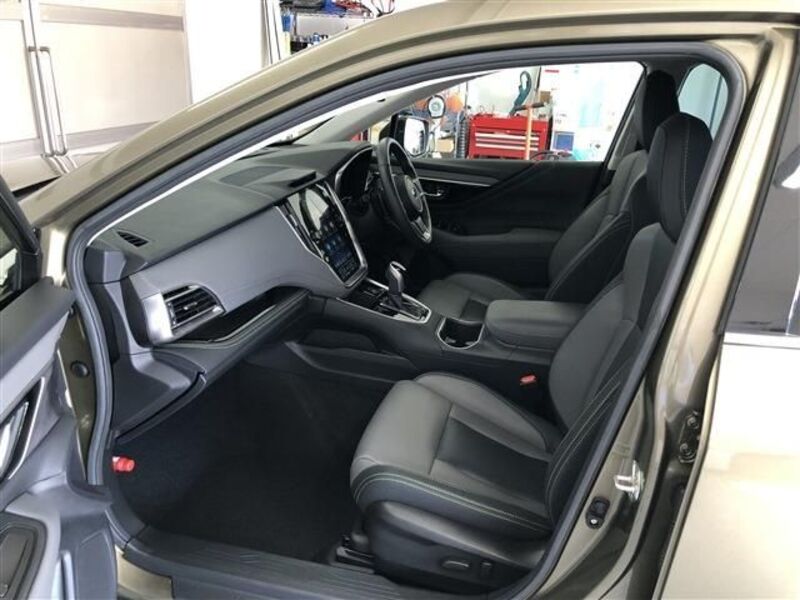 LEGACY OUTBACK