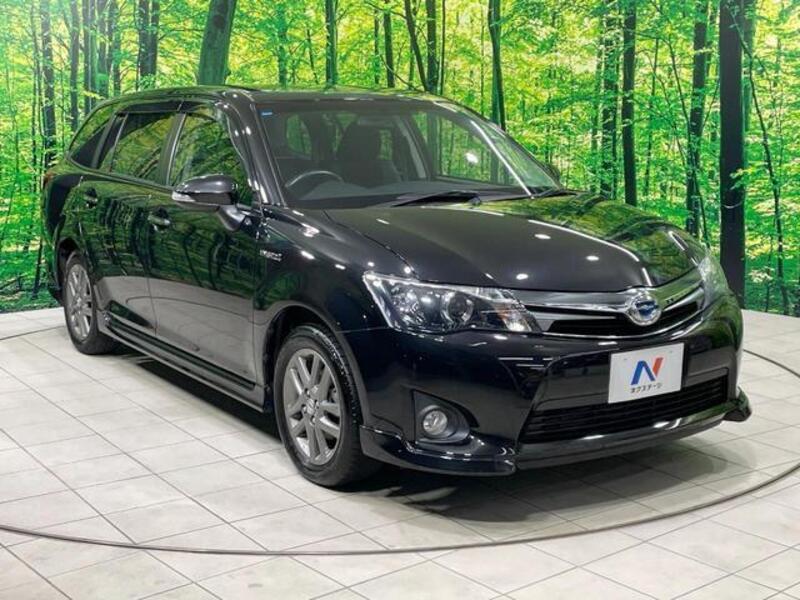COROLLA FIELDER