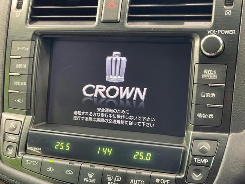CROWN