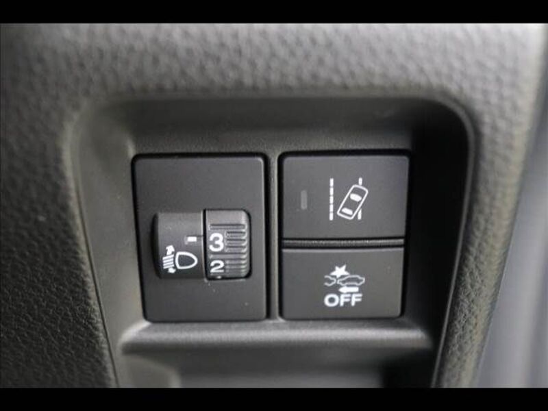 N-VAN
