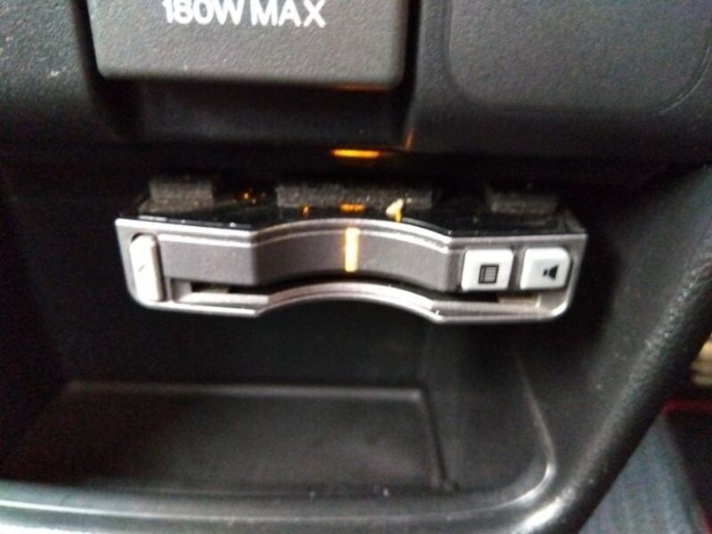 N BOX