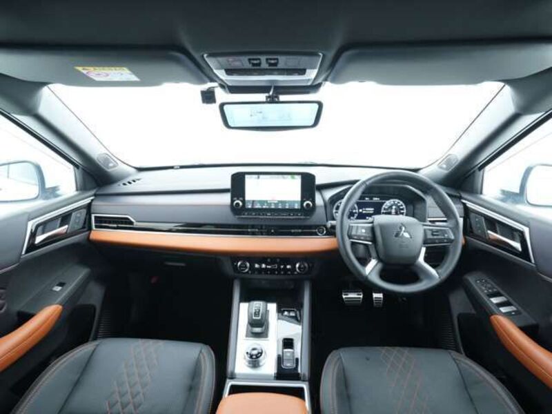 OUTLANDER PHEV