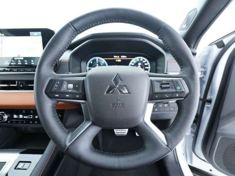 OUTLANDER PHEV