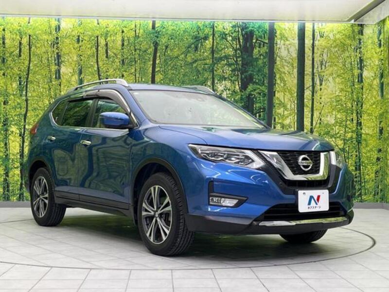 X-TRAIL