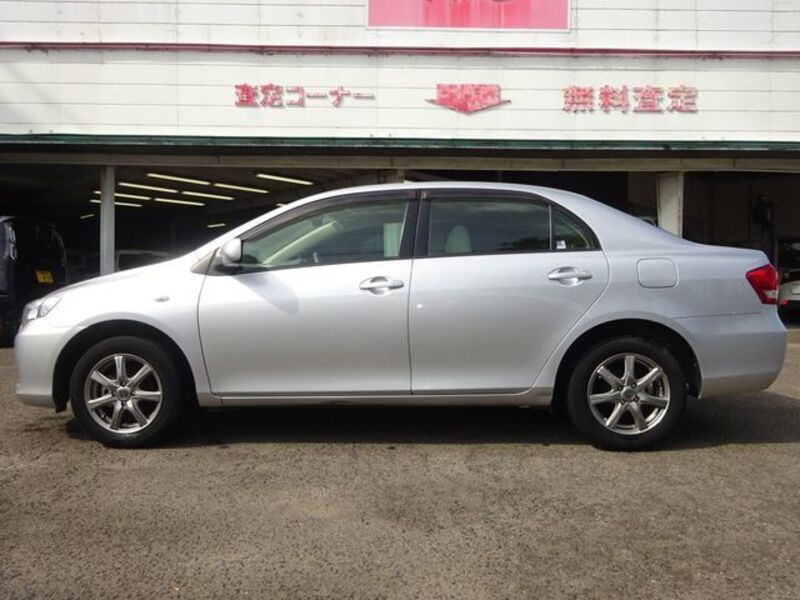 COROLLA AXIO