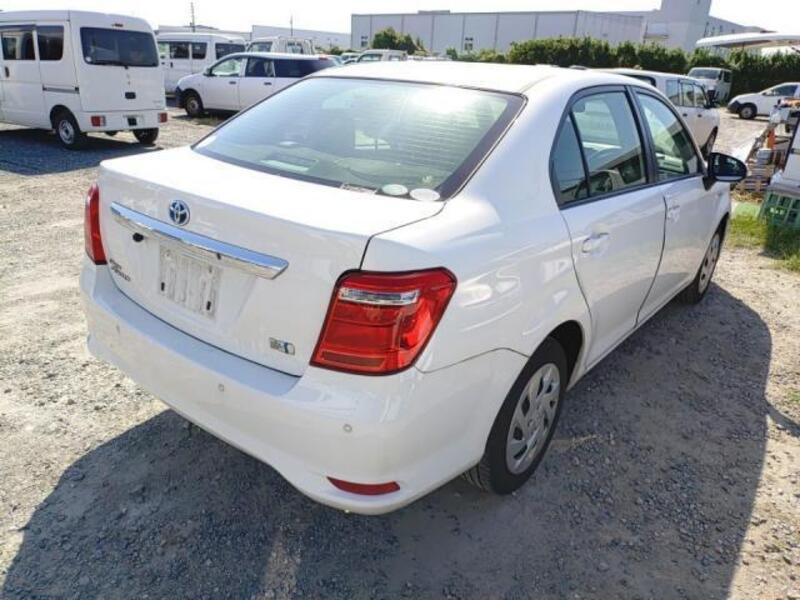 COROLLA AXIO