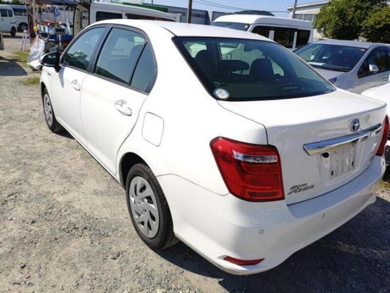COROLLA AXIO