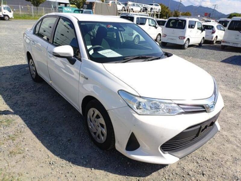 COROLLA AXIO