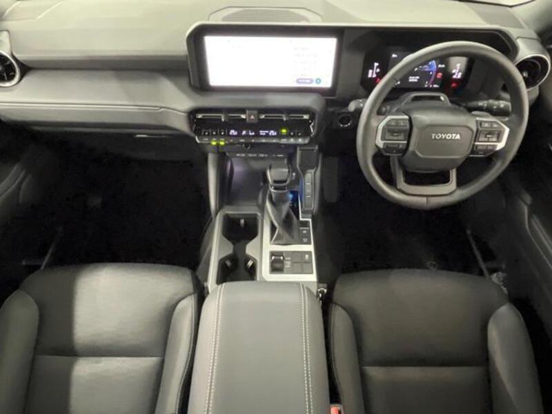 LAND CRUISER 250