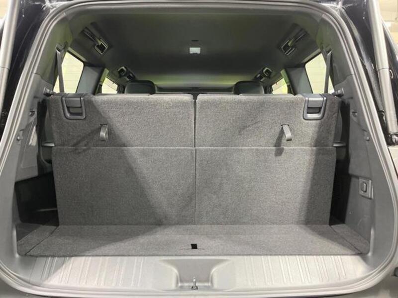 LAND CRUISER 250