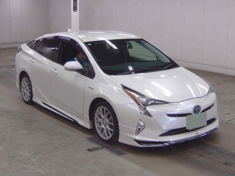 PRIUS-0