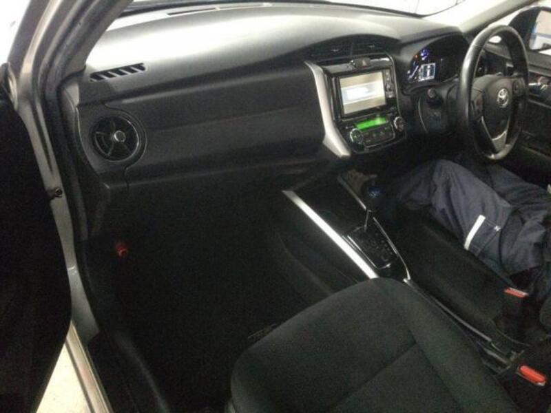 COROLLA FIELDER