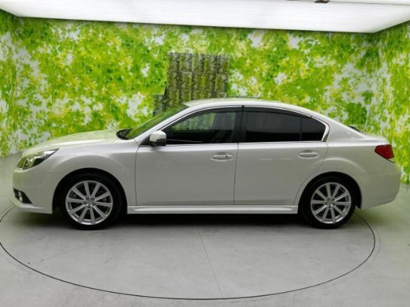 LEGACY B4
