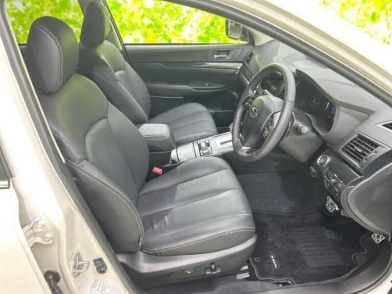 LEGACY B4
