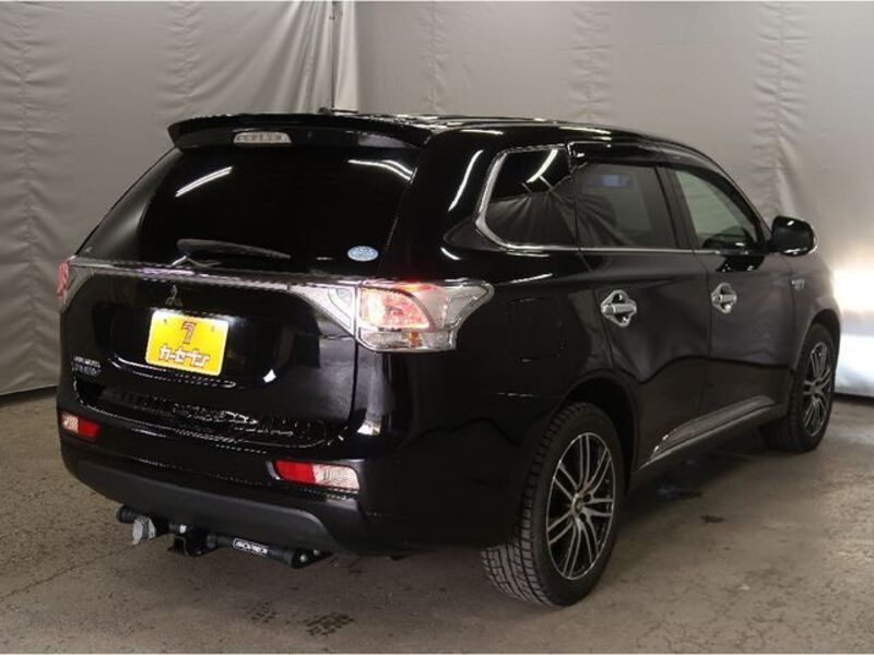 OUTLANDER PHEV
