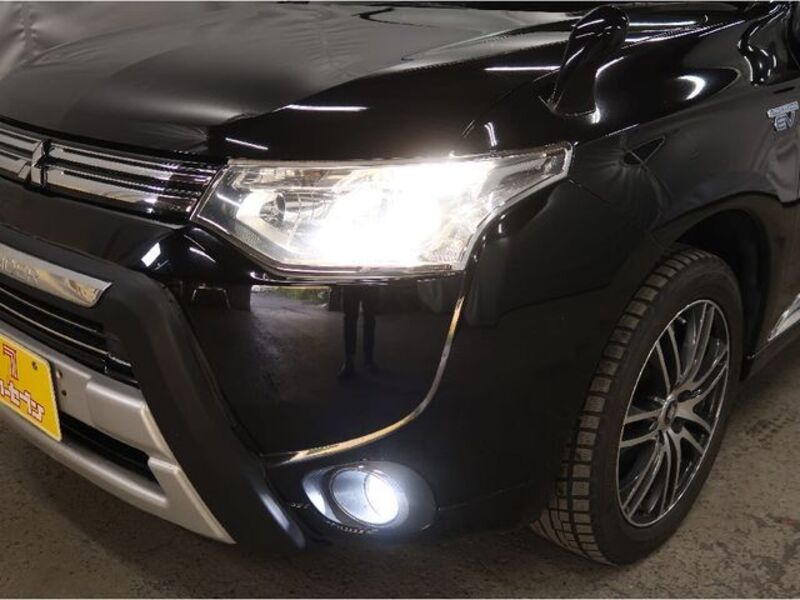 OUTLANDER PHEV