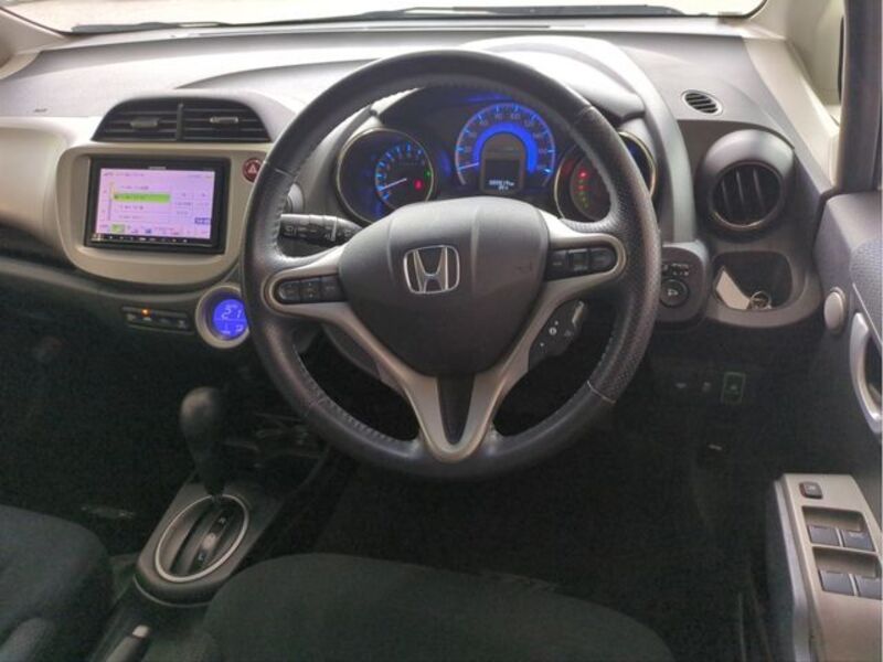 FIT HYBRID