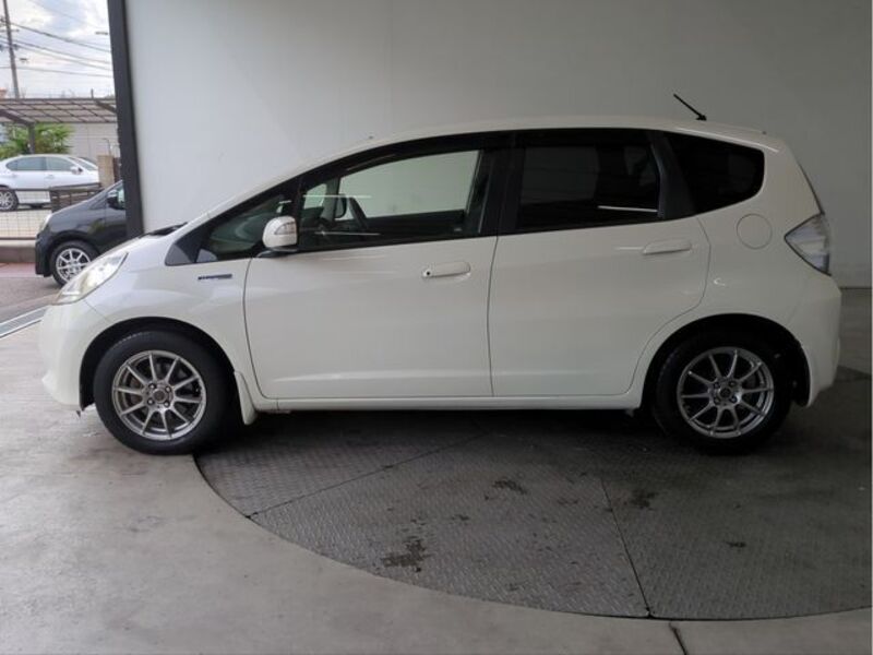FIT HYBRID