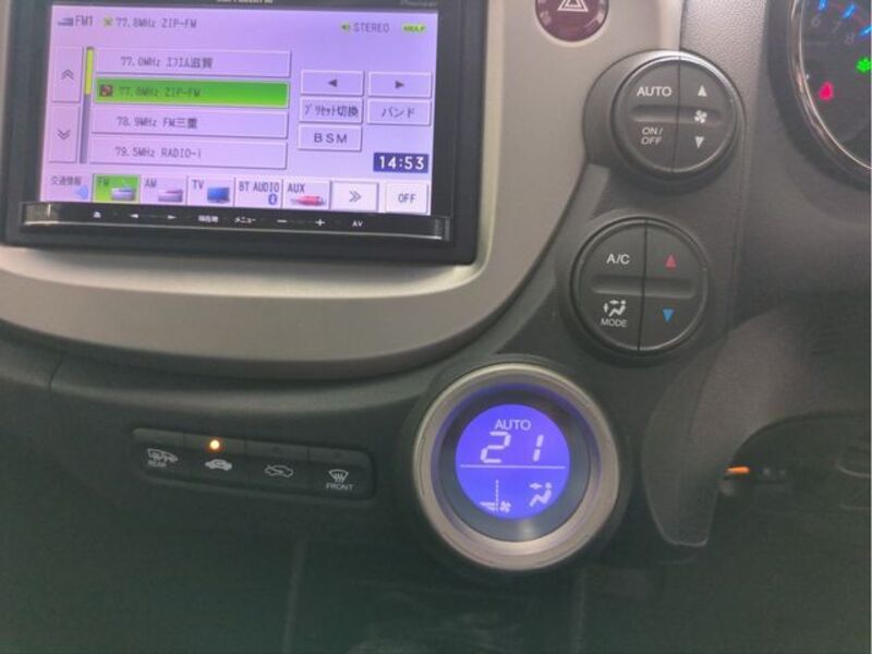 FIT HYBRID