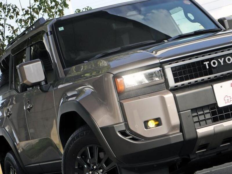 LAND CRUISER 250