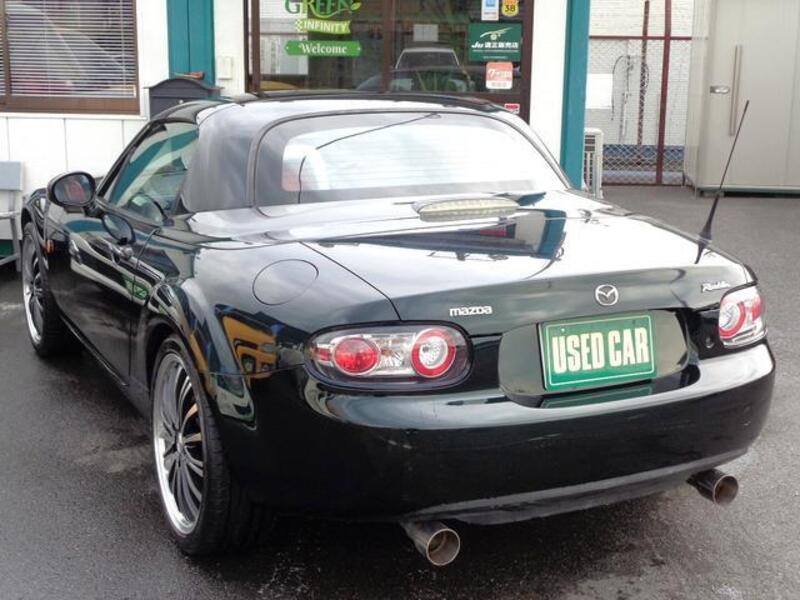 ROADSTER