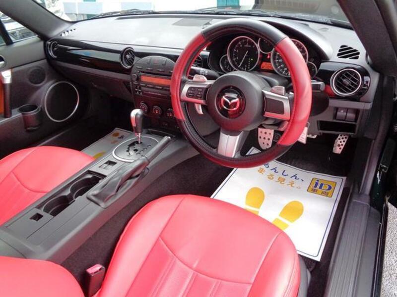ROADSTER