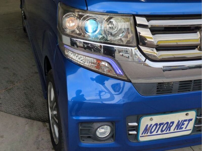 N BOX CUSTOM