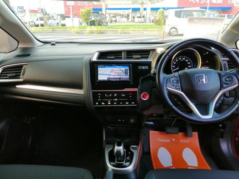 FIT HYBRID