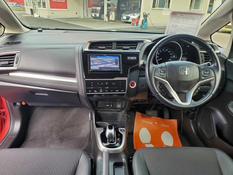 FIT HYBRID
