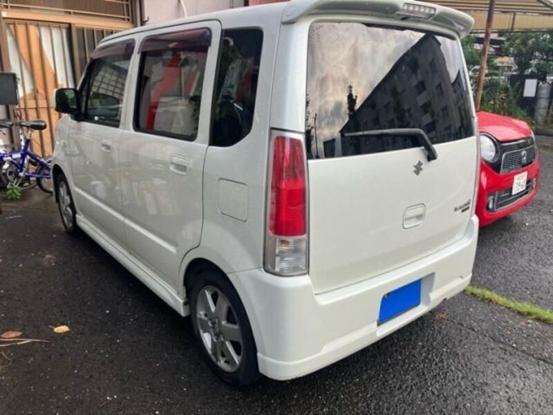 WAGON R