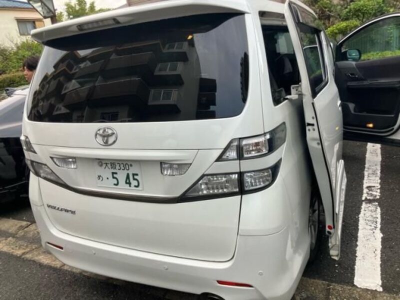 VELLFIRE