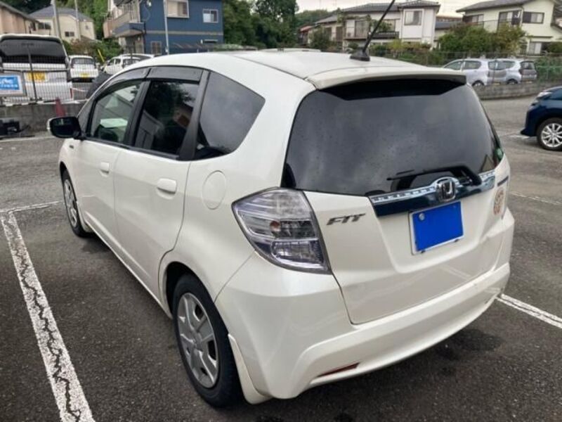 FIT HYBRID